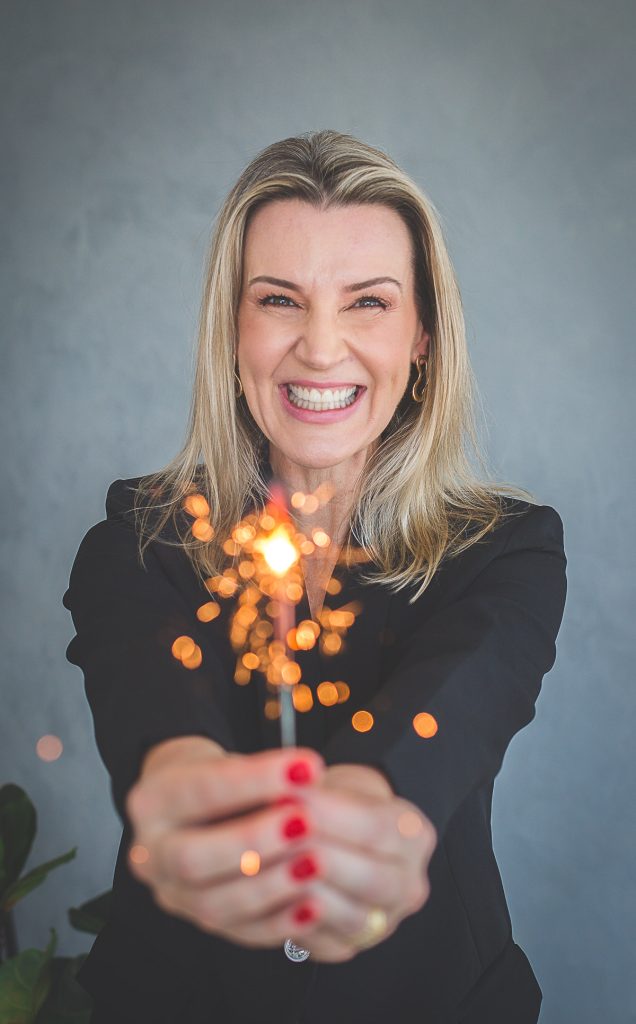 ensaio de aniversário em Curitiba - ensaio feminino para comemorar 50 anos de idade com sparkles