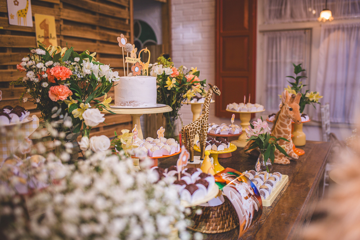 Decoração afetiva de buffet infantil em Curitiba - Flor de Quintal 