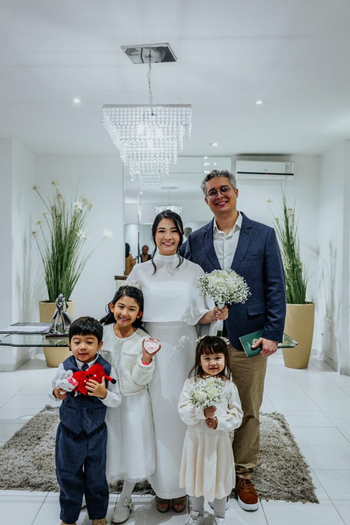 fotos de casamento no cartório do Portão