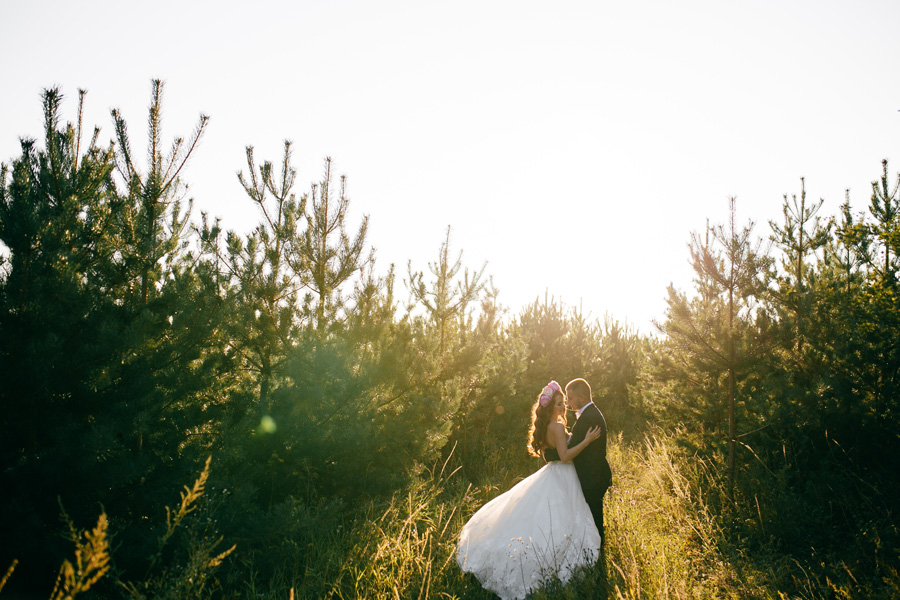 Retrato de casal em mini wedding com luz natural em Curitiba